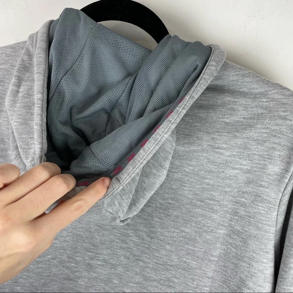Nike Dri Fit Grey Pink Logo Hoodie Sz Medium